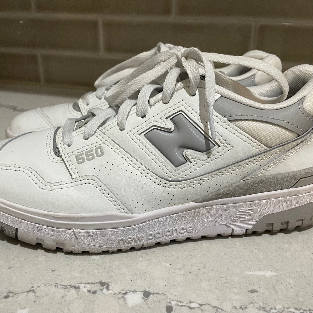 New Balance 550